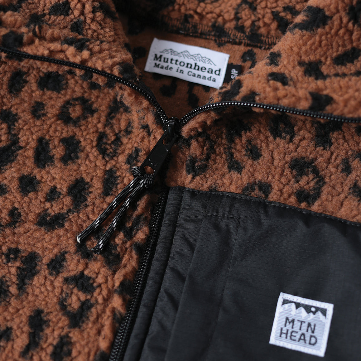 Alpine 1/4 Zip  - Leopard Sherpa