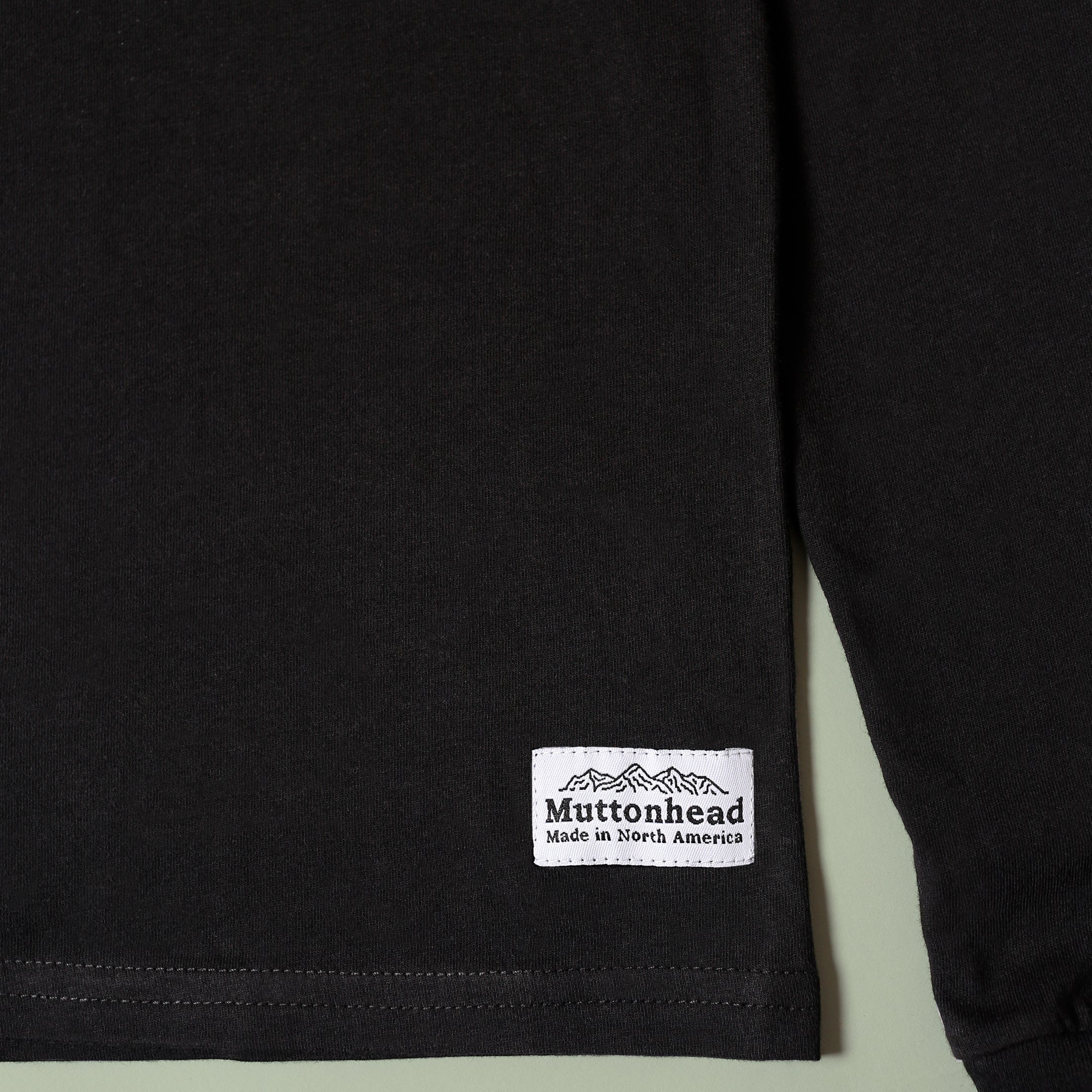 Mtn Logo Longsleeve - Black