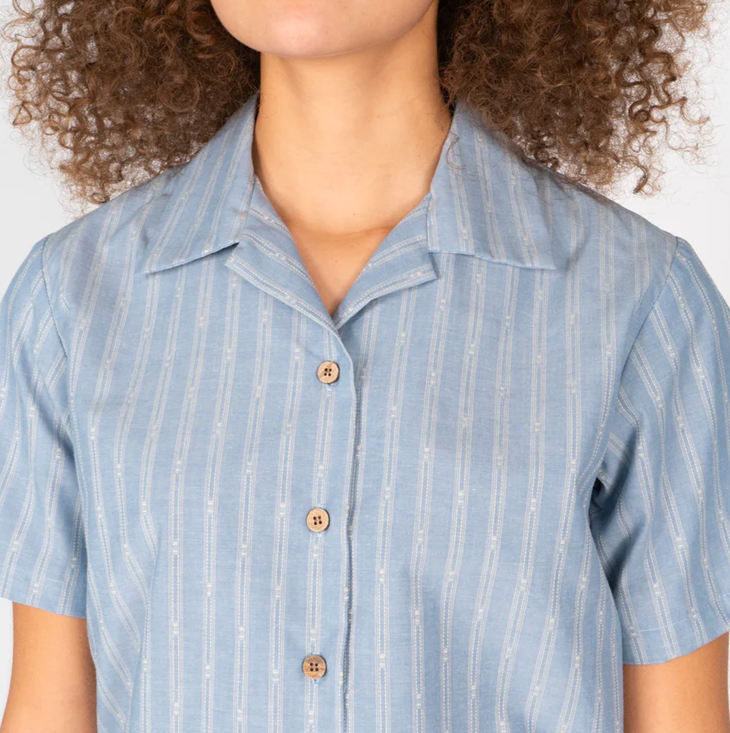Women's Camp Collar Shirt - Vintage Dobby Stripes - Pale Blue