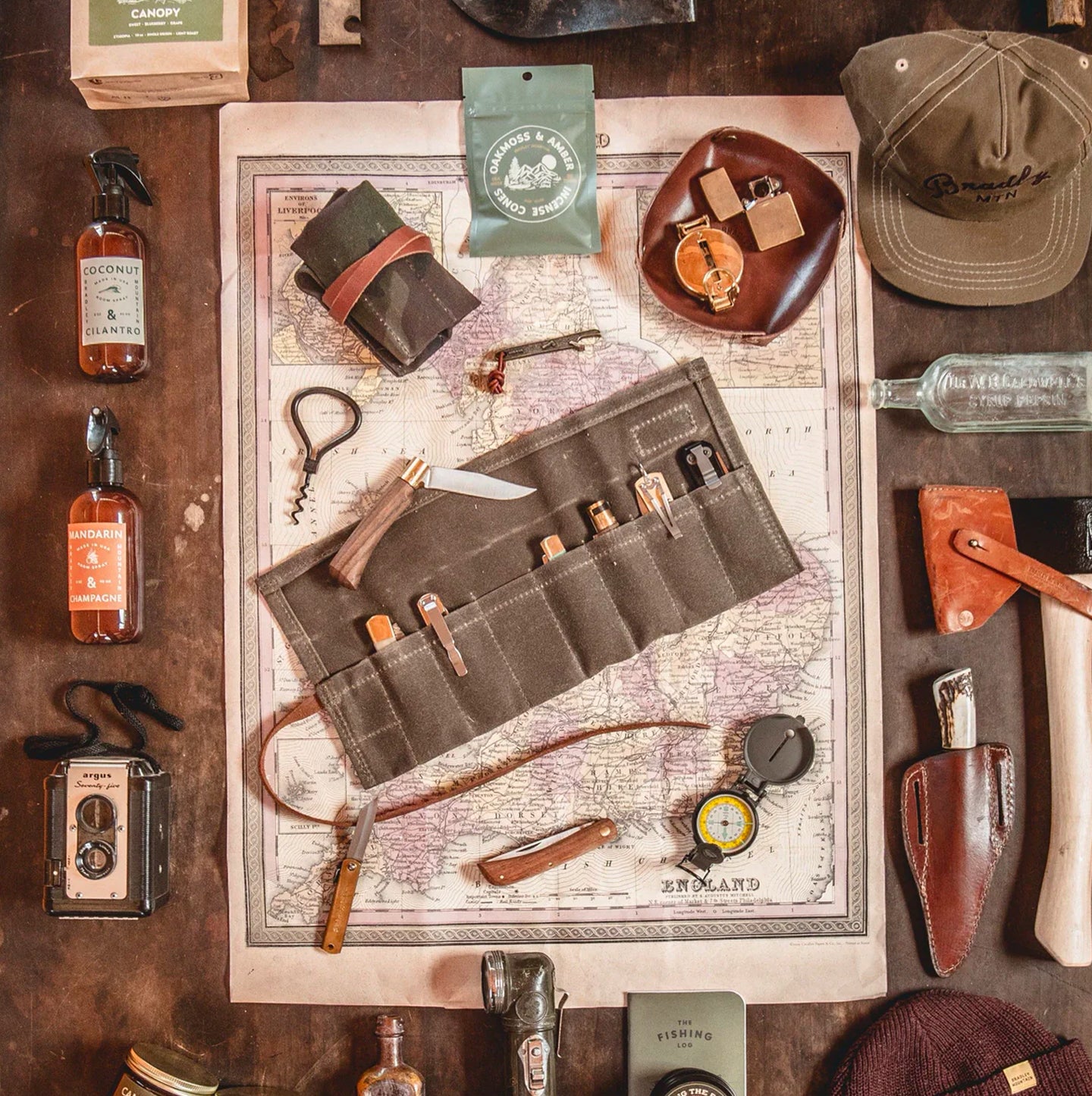 Bradley Mountain - Knife Roll - Field Tan